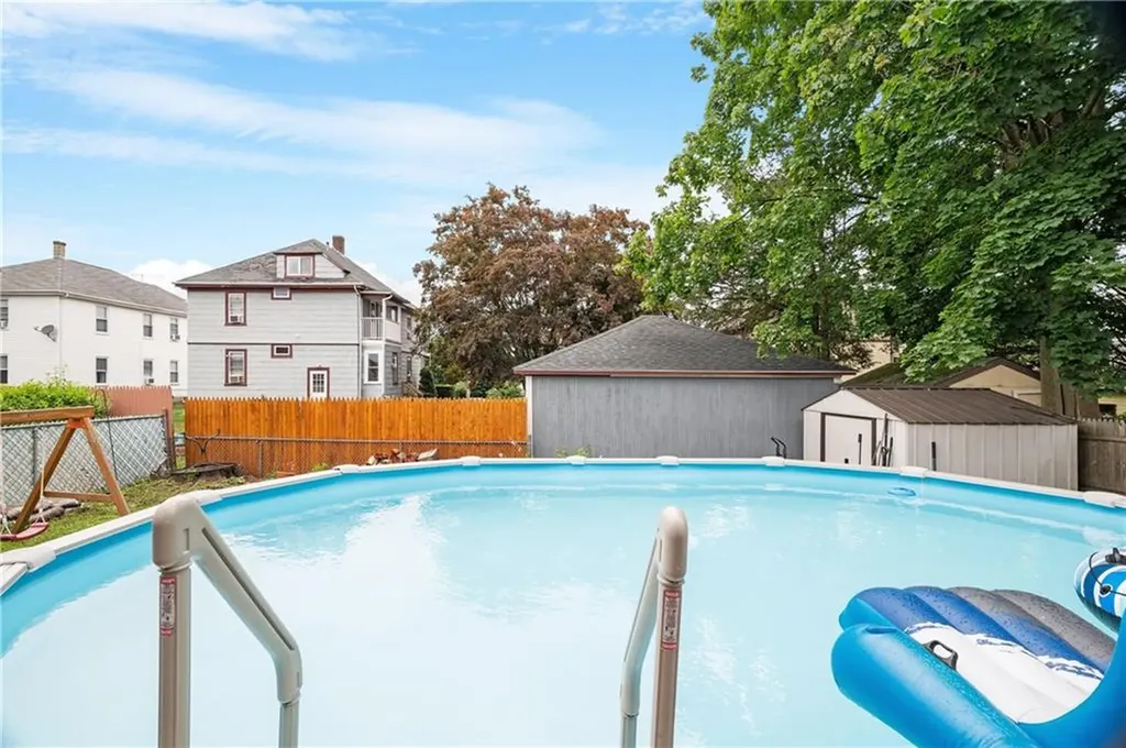 60 Newport Street Woonsocket RI 02895