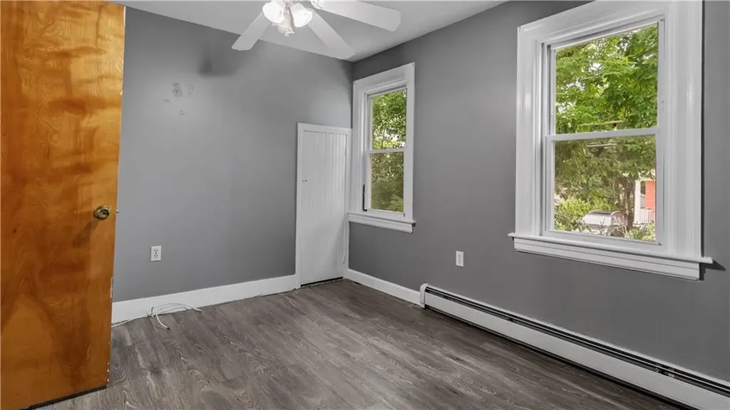 737 Academy Avenue Providence RI 02908