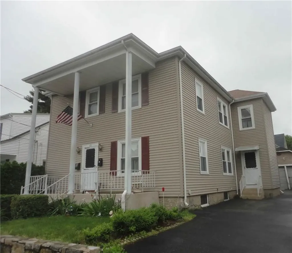 49 Slater Park Avenue Pawtucket RI 02861