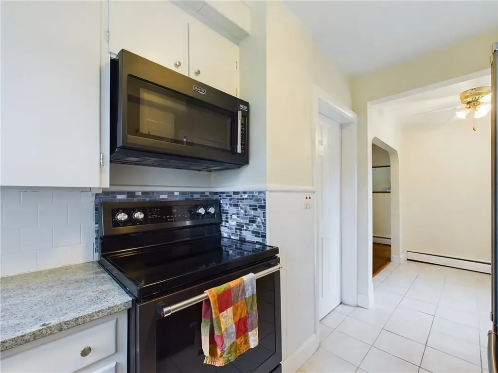 98 Nassau Street East Providence RI 02914