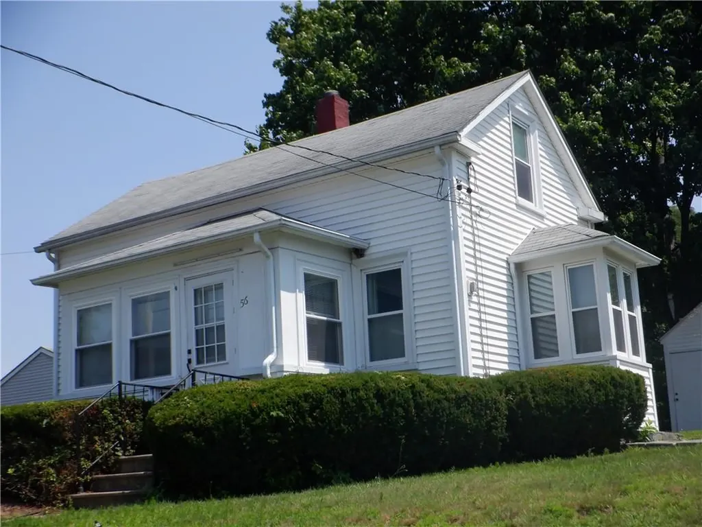 56 Boxwood Avenue Cranston RI 02910