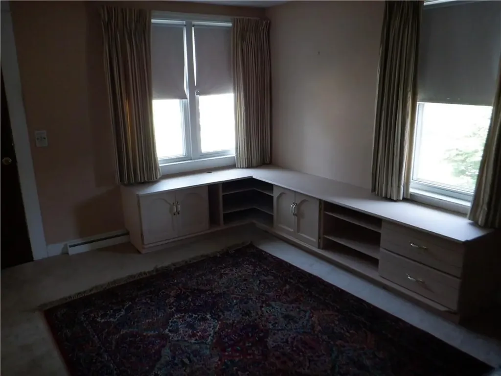56 Boxwood Avenue Cranston RI 02910