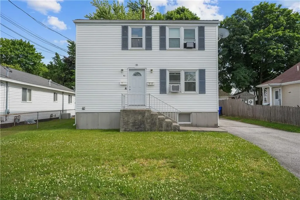 41 Dawson Street Pawtucket RI 02861