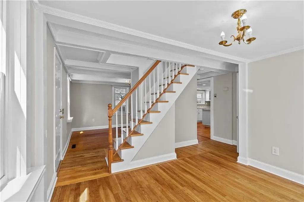 34 Pope Street Newport RI 02840