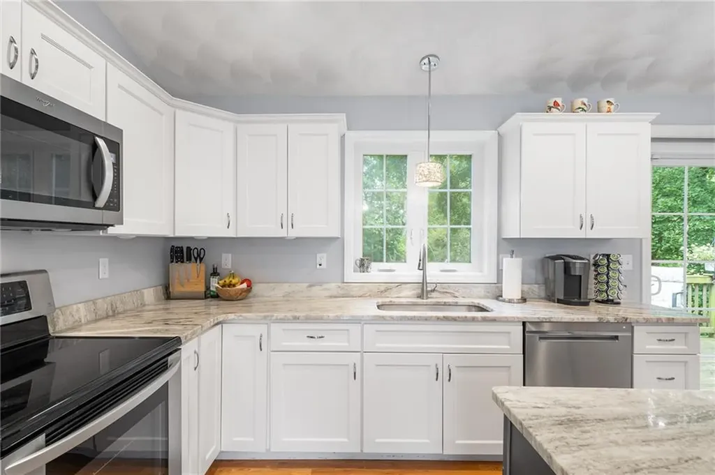 58 Taft Street Coventry RI 02816
