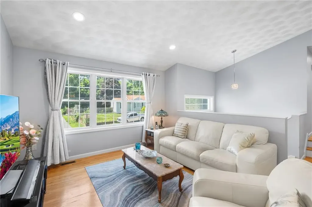 58 Taft Street Coventry RI 02816