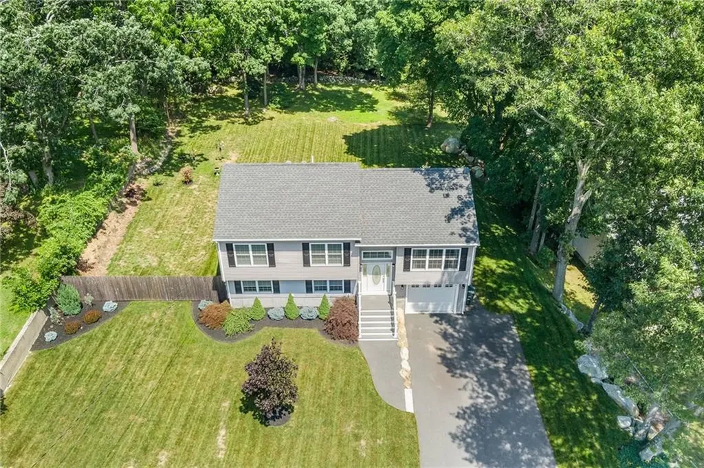 58 Taft Street Coventry RI 02816