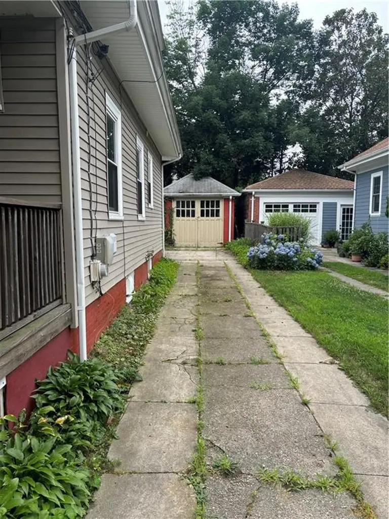 324 River Avenue Providence RI 02908