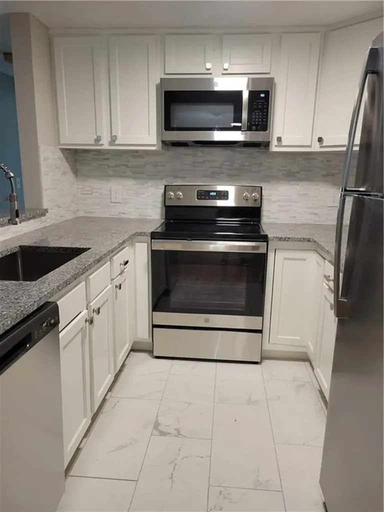 200 Woodlawn Avenue North Providence RI 02904