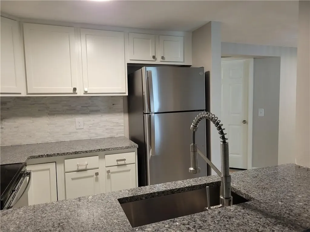 200 Woodlawn Avenue North Providence RI 02904