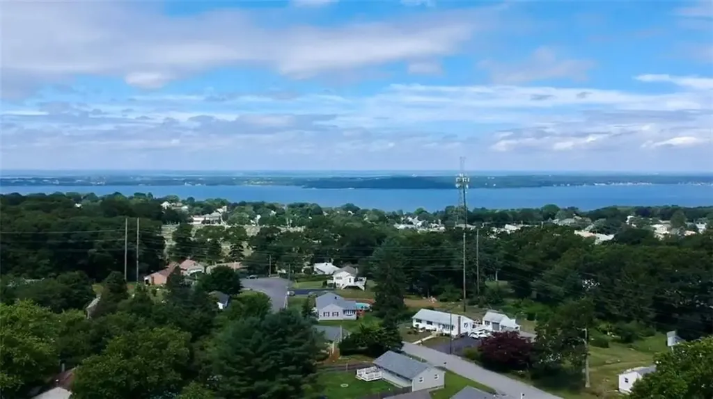 28 Carl Drive Tiverton RI 02878