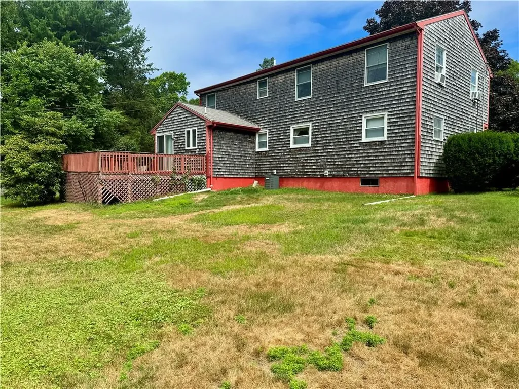 28 Carl Drive Tiverton RI 02878