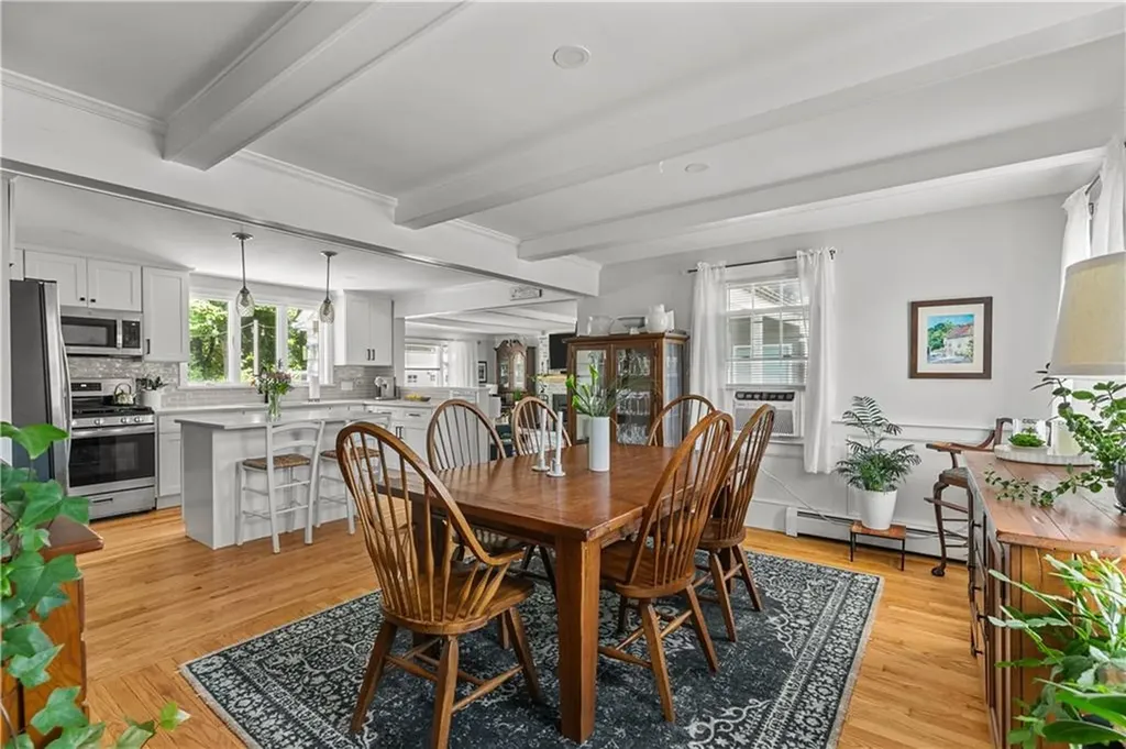 43 Greylock Road Bristol RI 02809