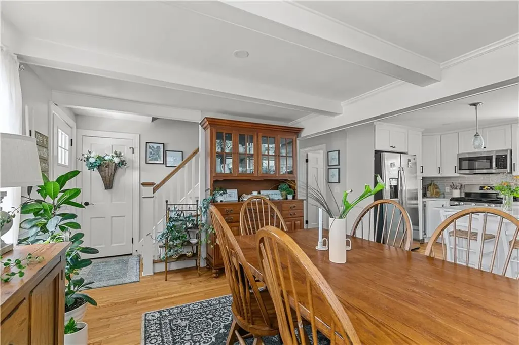 43 Greylock Road Bristol RI 02809