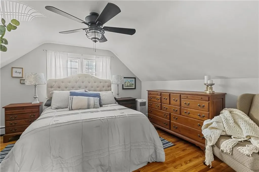 43 Greylock Road Bristol RI 02809