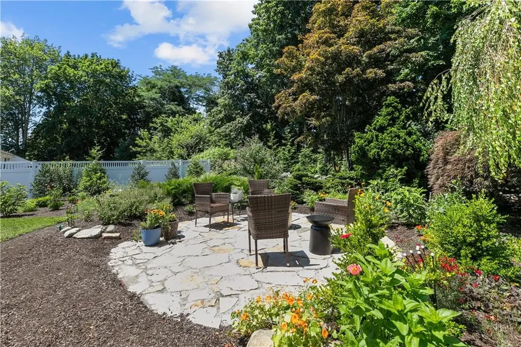 43 Greylock Road Bristol RI 02809