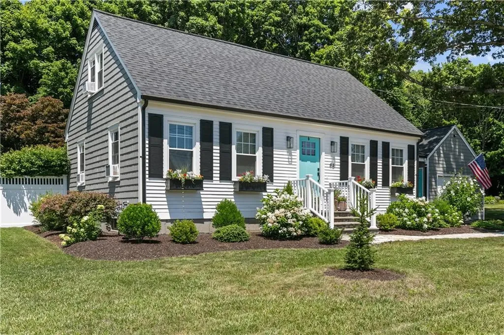 43 Greylock Road Bristol RI 02809