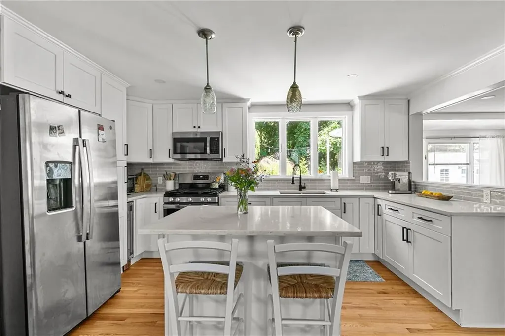43 Greylock Road Bristol RI 02809