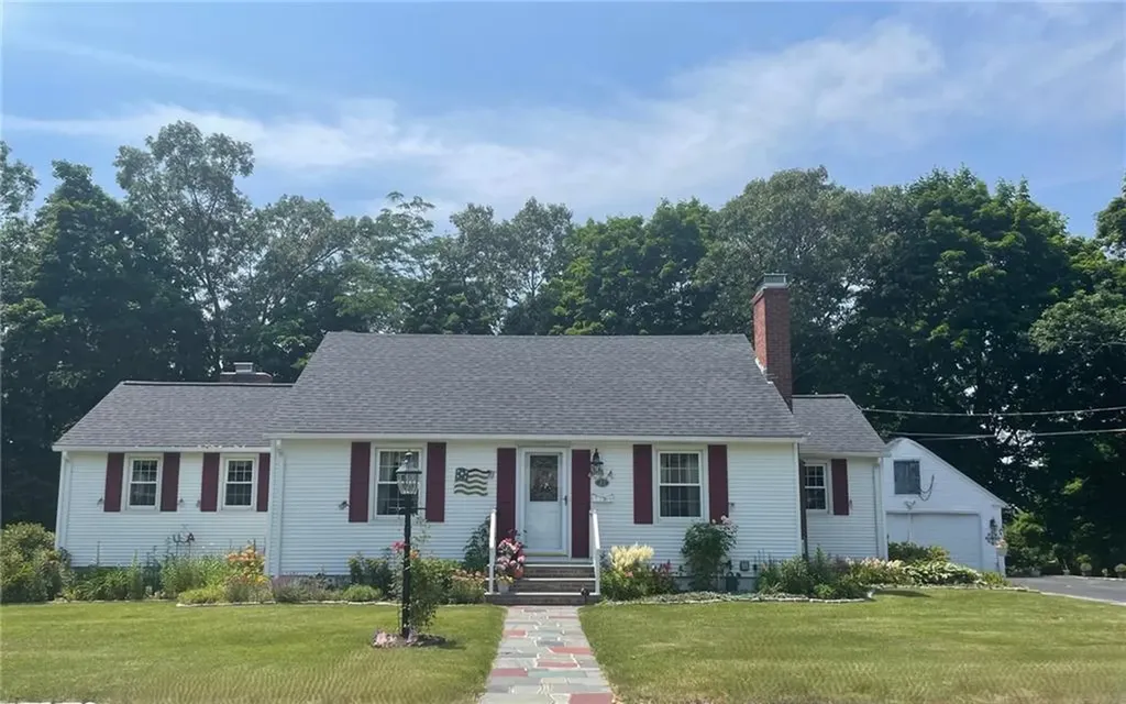 21 Tilton Street West Warwick RI 02893
