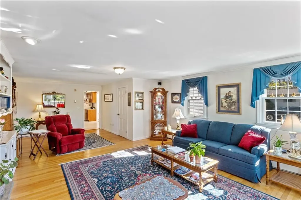 21 Tilton Street West Warwick RI 02893