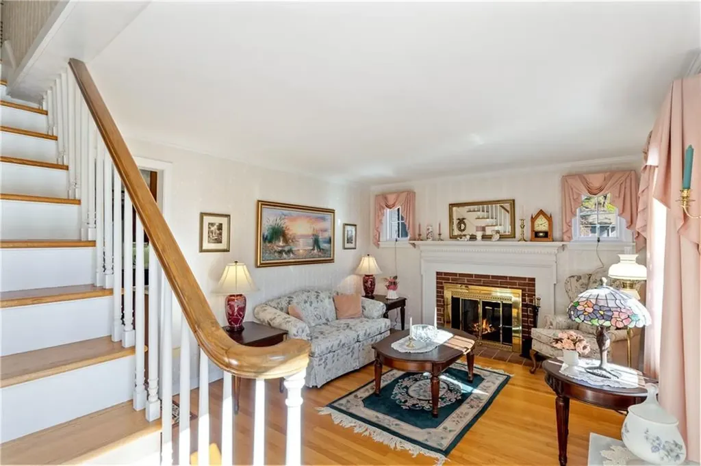 21 Tilton Street West Warwick RI 02893