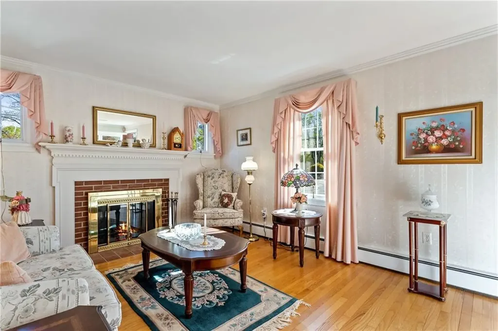 21 Tilton Street West Warwick RI 02893