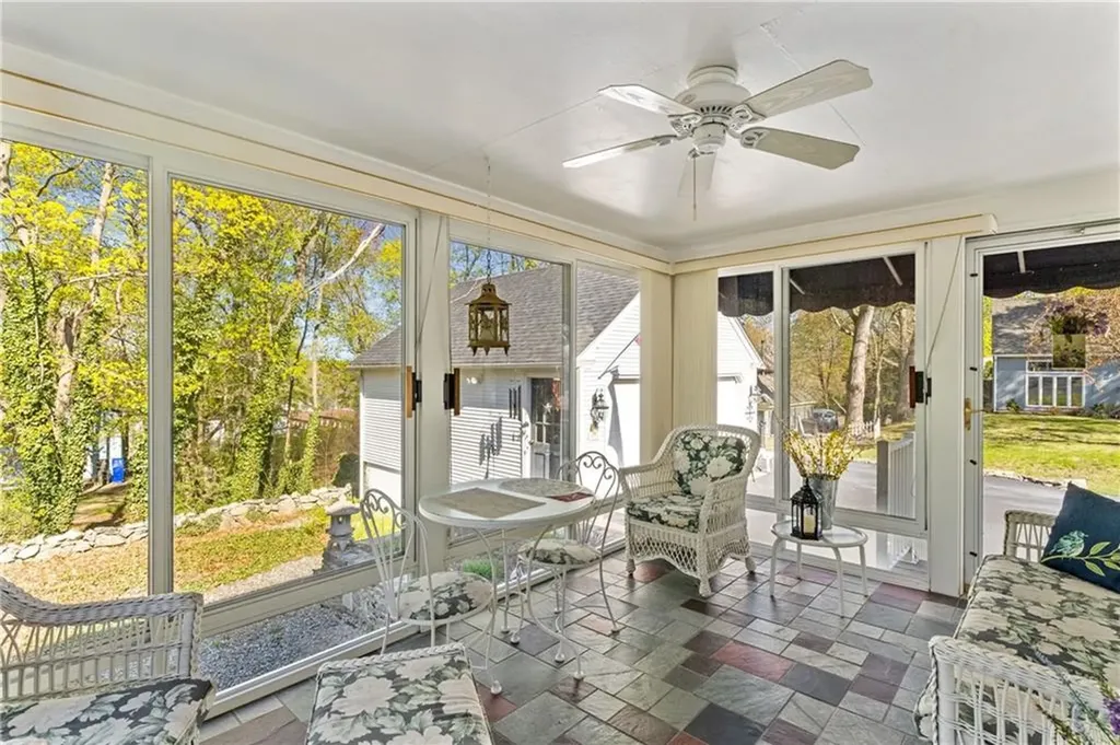 21 Tilton Street West Warwick RI 02893