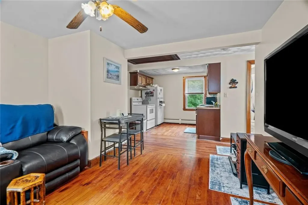 50 52 Pleasant Street West Warwick RI 02893