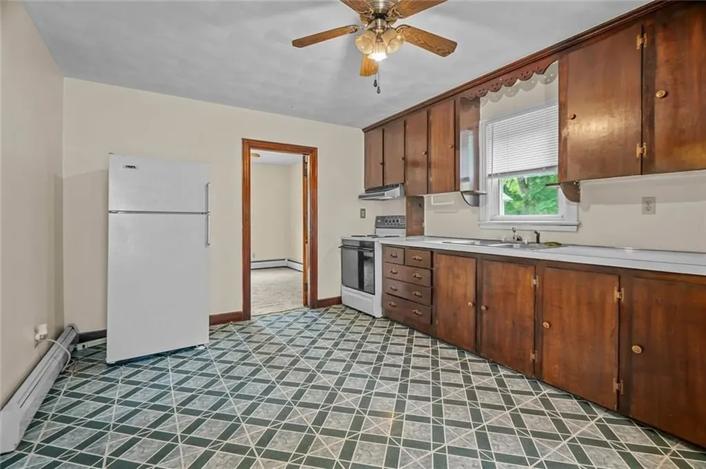 50 52 Pleasant Street West Warwick RI 02893
