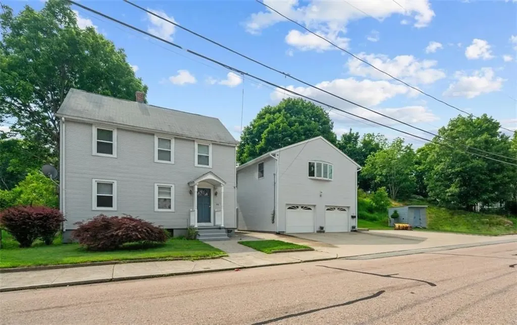 50 52 Pleasant Street West Warwick RI 02893