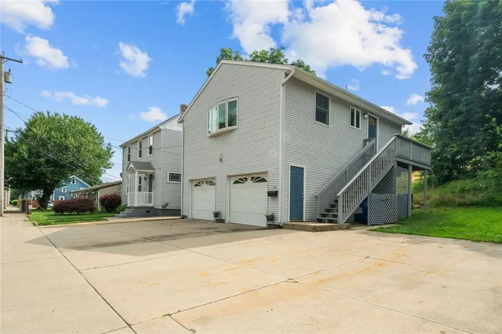 50 52 Pleasant Street West Warwick RI 02893