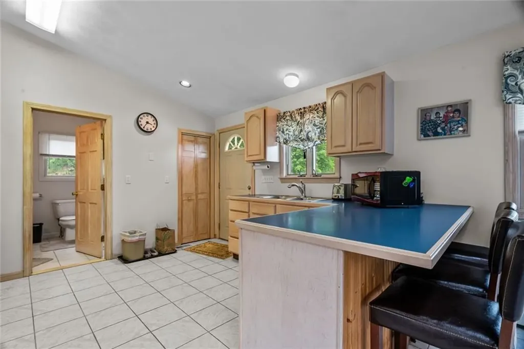50 52 Pleasant Street West Warwick RI 02893