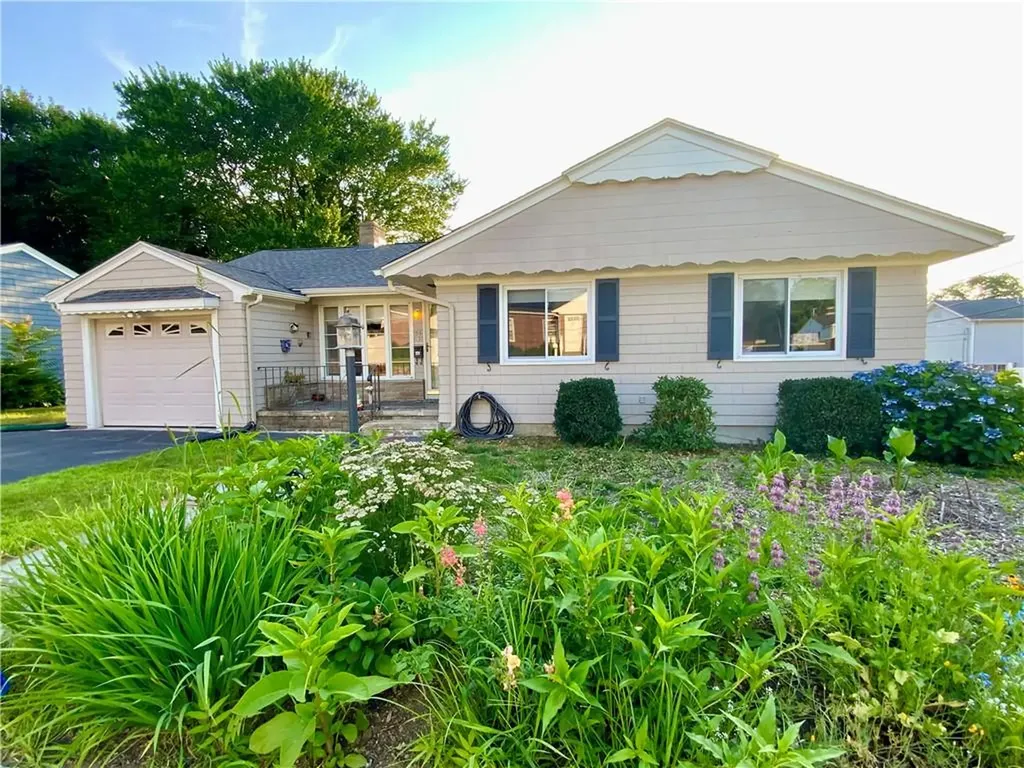 54 Oakwood Avenue Providence RI 02909