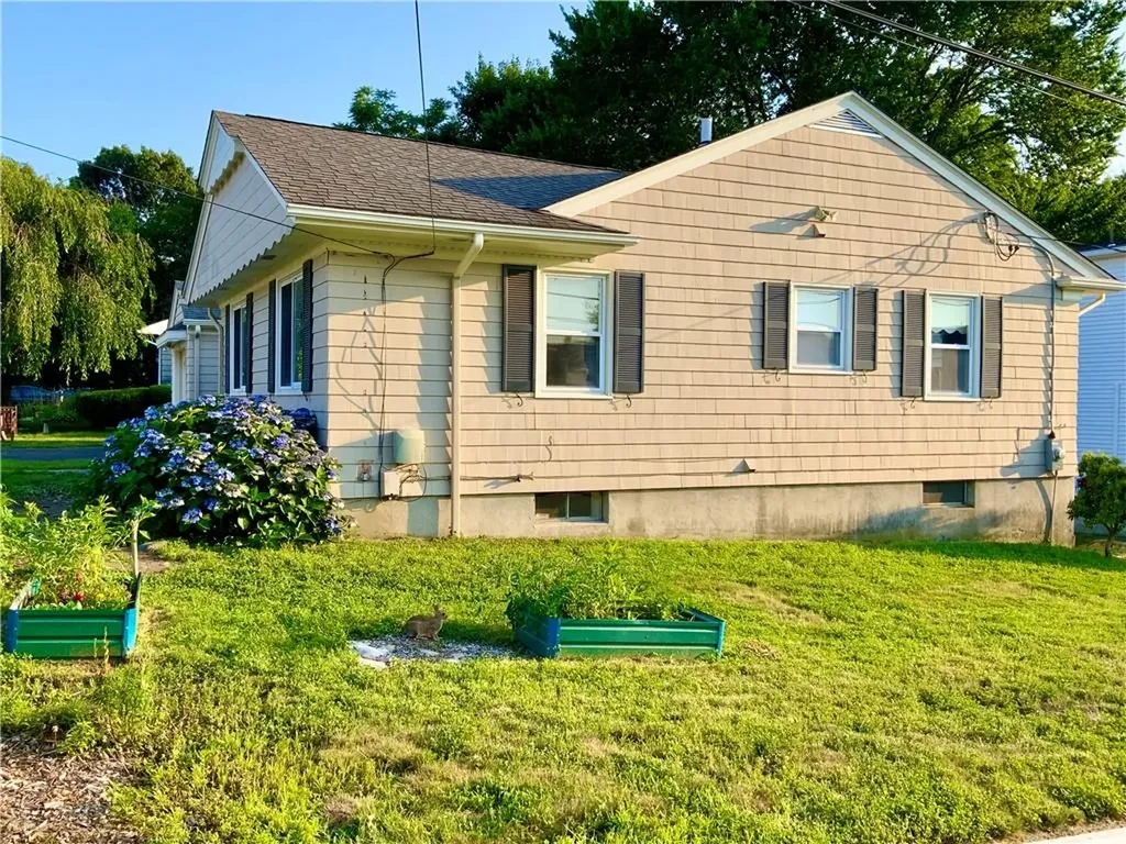 54 Oakwood Avenue Providence RI 02909