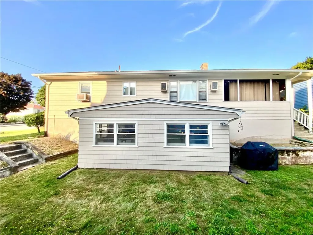 54 Oakwood Avenue Providence RI 02909