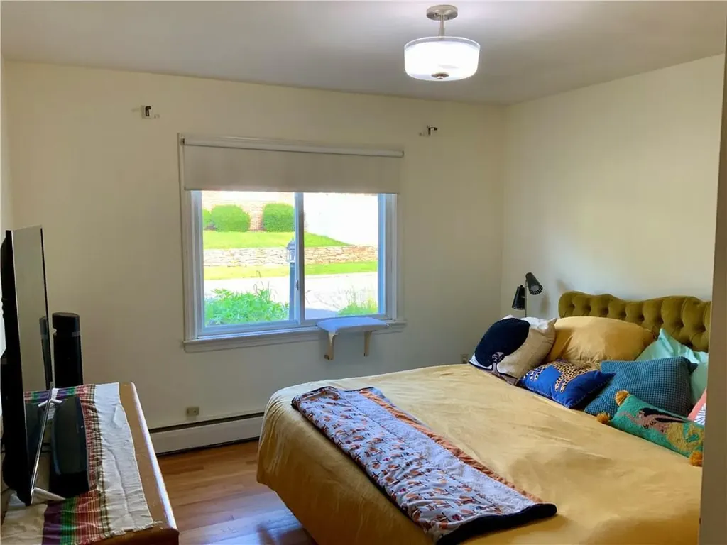 54 Oakwood Avenue Providence RI 02909