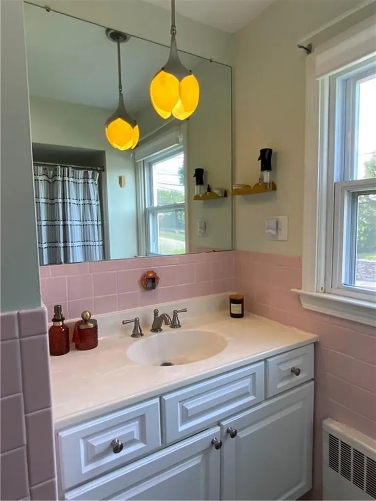 54 Oakwood Avenue Providence RI 02909