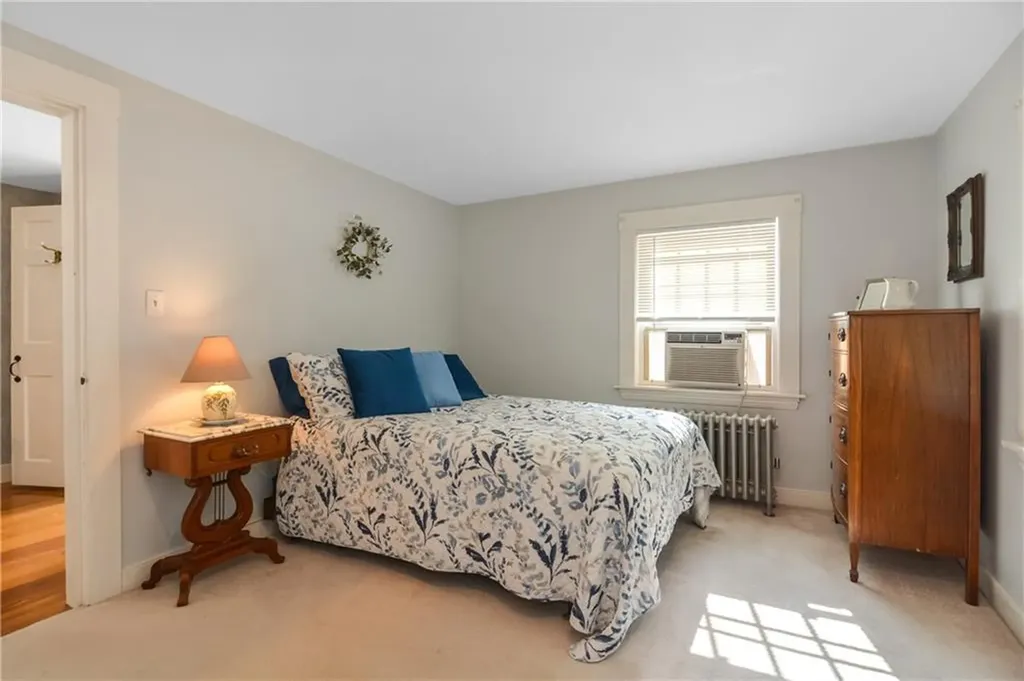 443 Victory Highway North Smithfield RI 02896