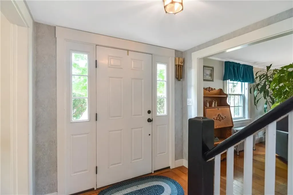 443 Victory Highway North Smithfield RI 02896