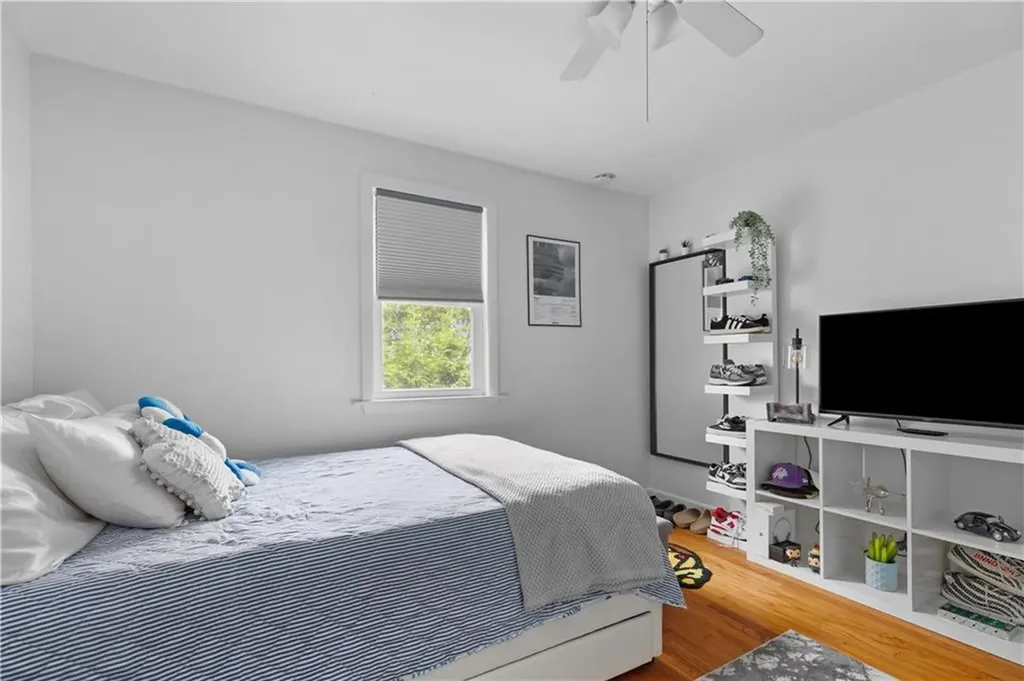 15 Balsam Avenue Middletown RI 02842