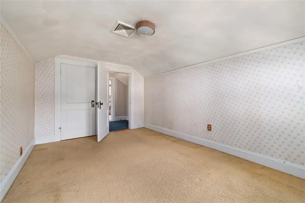 10 Waterman Avenue Cranston RI 02910