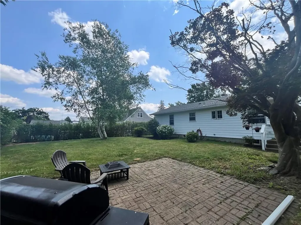 27 San Juan Drive Bristol RI 02809
