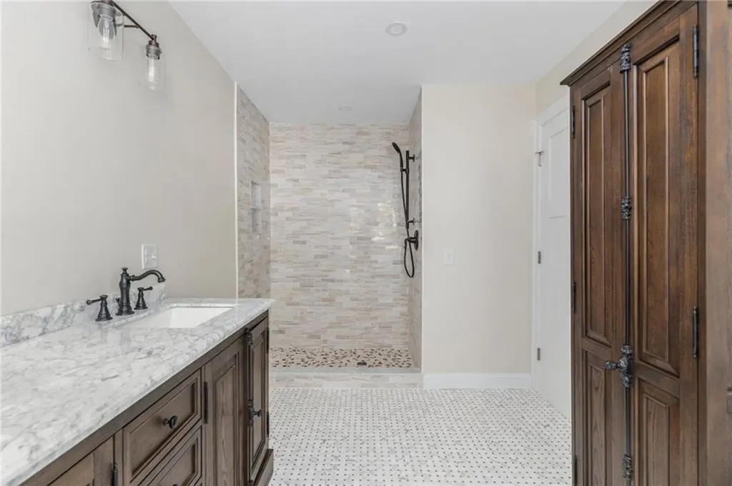 205 Seaside Drive Jamestown RI 02835