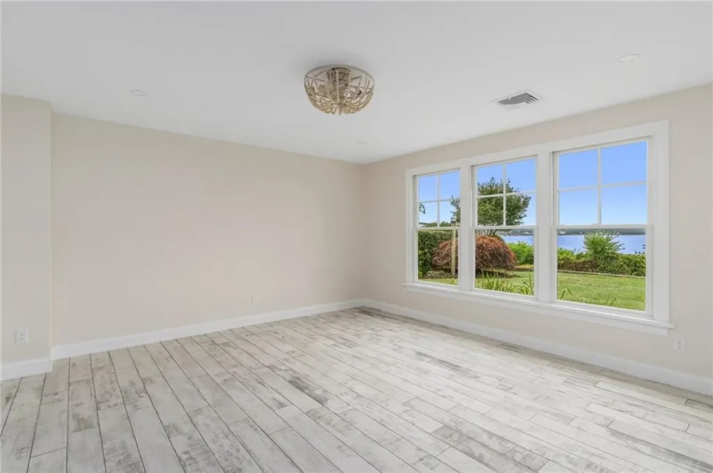 205 Seaside Drive Jamestown RI 02835