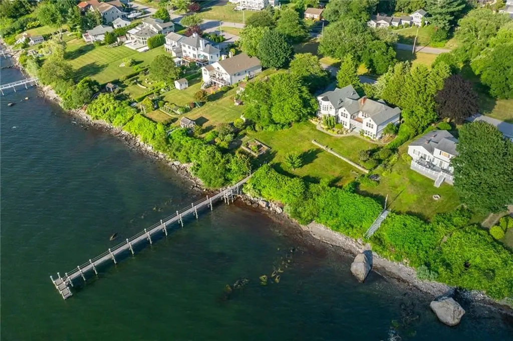 205 Seaside Drive Jamestown RI 02835