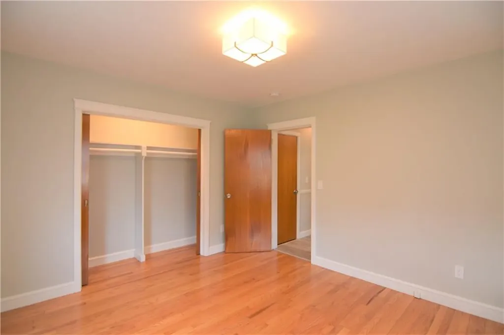 5 Holten Avenue Newport RI 02840
