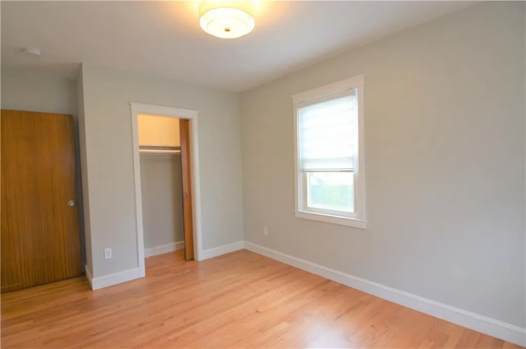 5 Holten Avenue Newport RI 02840