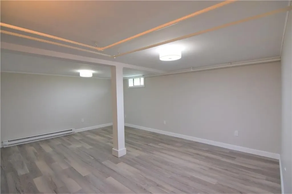 5 Holten Avenue Newport RI 02840