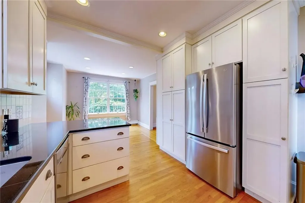 49 Berwick Lane Cranston RI 02905