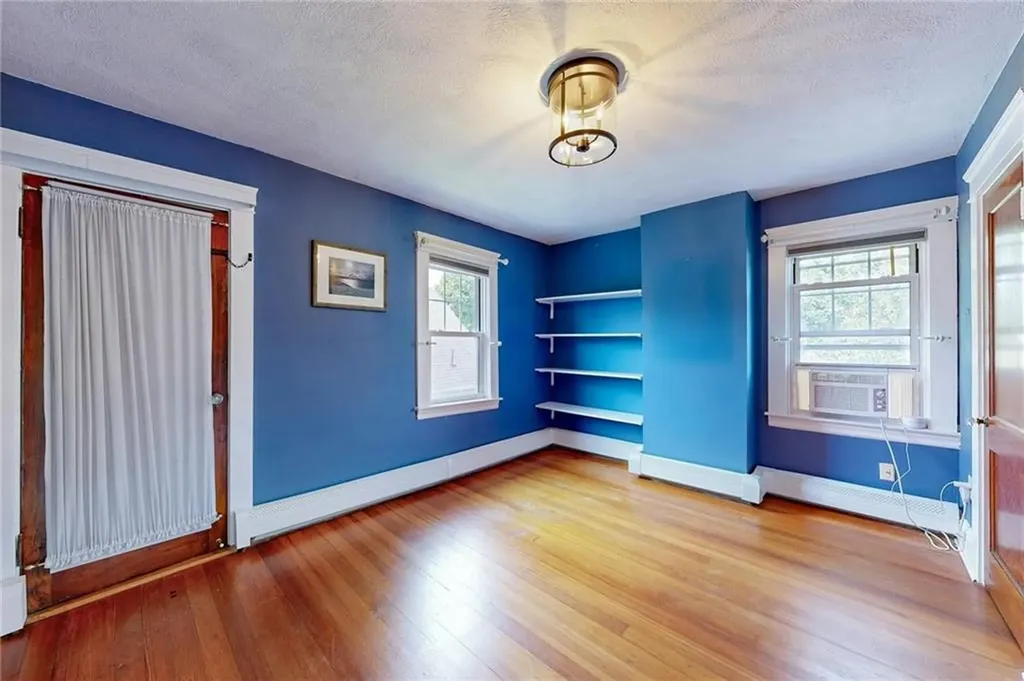 49 Berwick Lane Cranston RI 02905